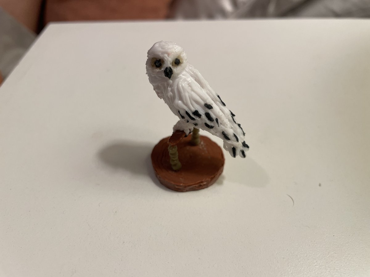 Artwork by Skyler Gallun &mdash; snowy owl, view 3